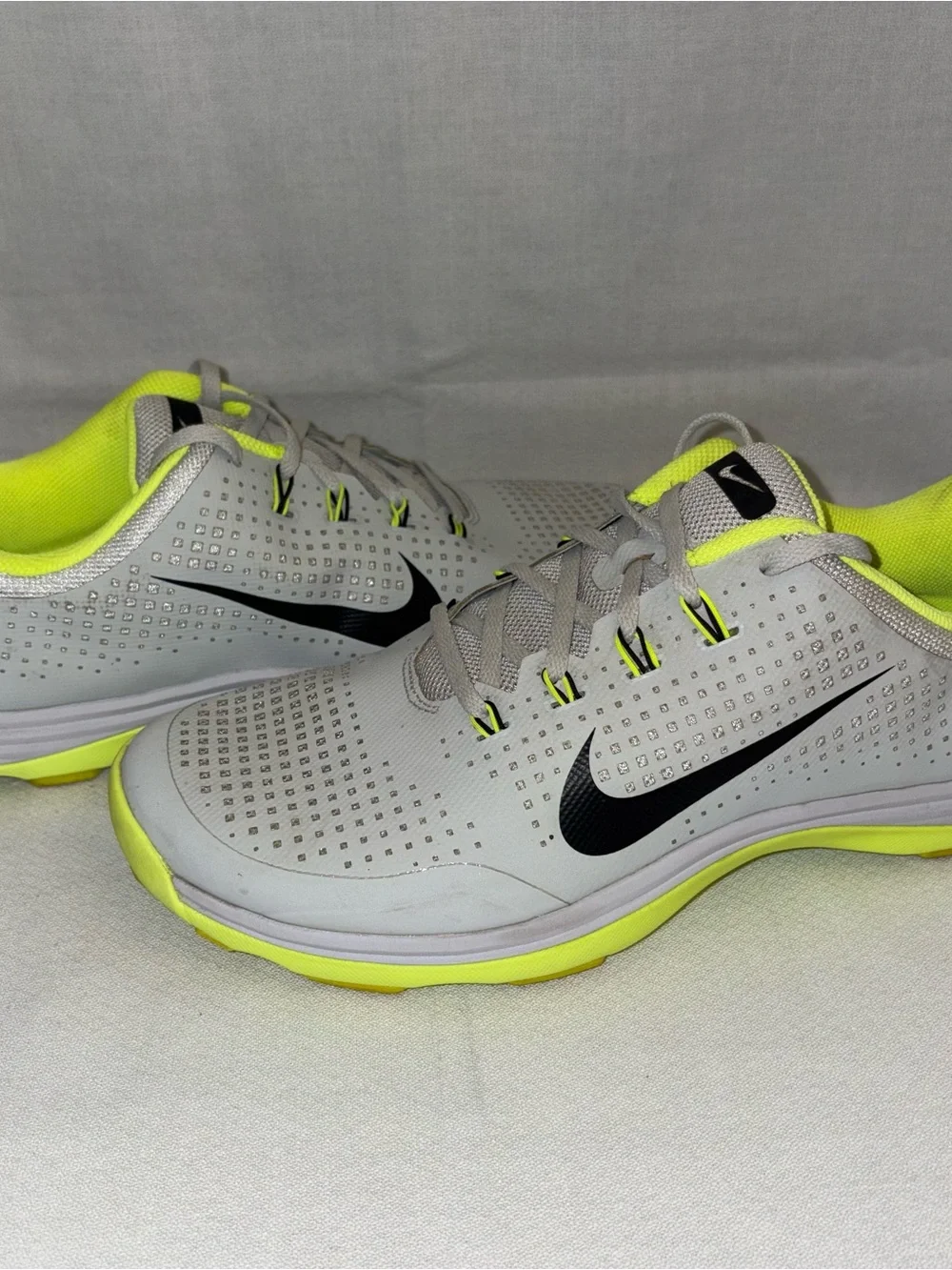 Nike Men’s Grey & Neon Lunaron Spikeless Golf Shoes Mens Size 12